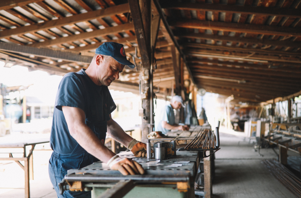 Blue collar 1